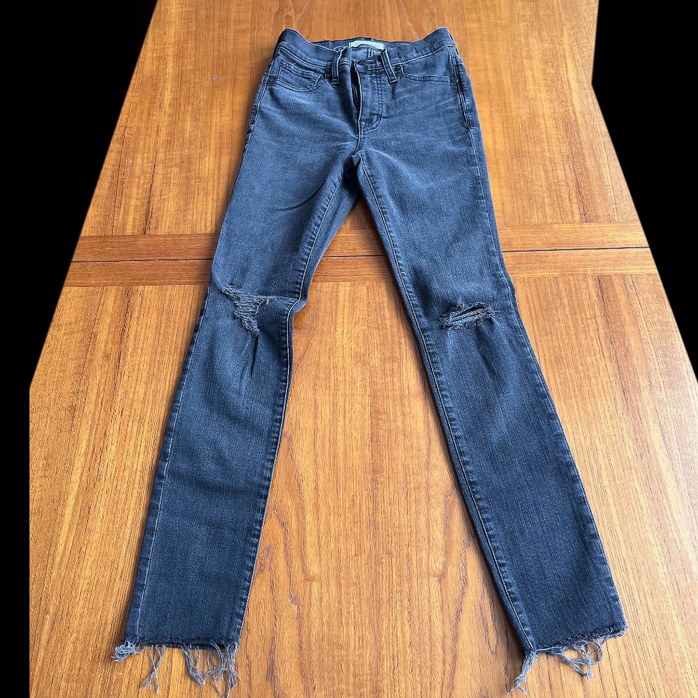 💀 Madewell 9” Mid-Rise Skinny Jeans in Black Sea - Size 23 💀